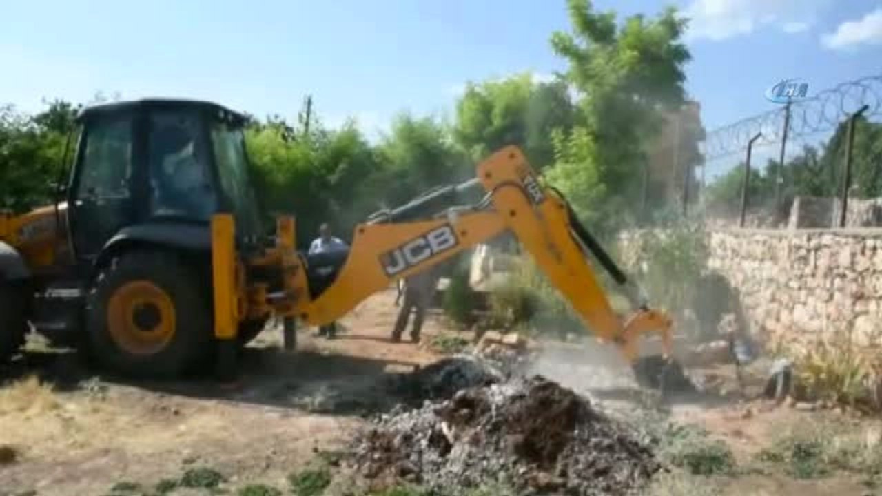 Dicle Nehri Kıyısında Erkek Cesedi Bulundu