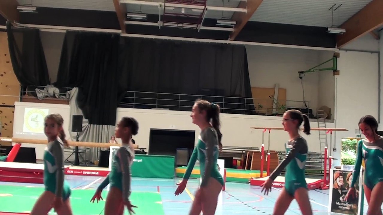 01 Défilé des artistes