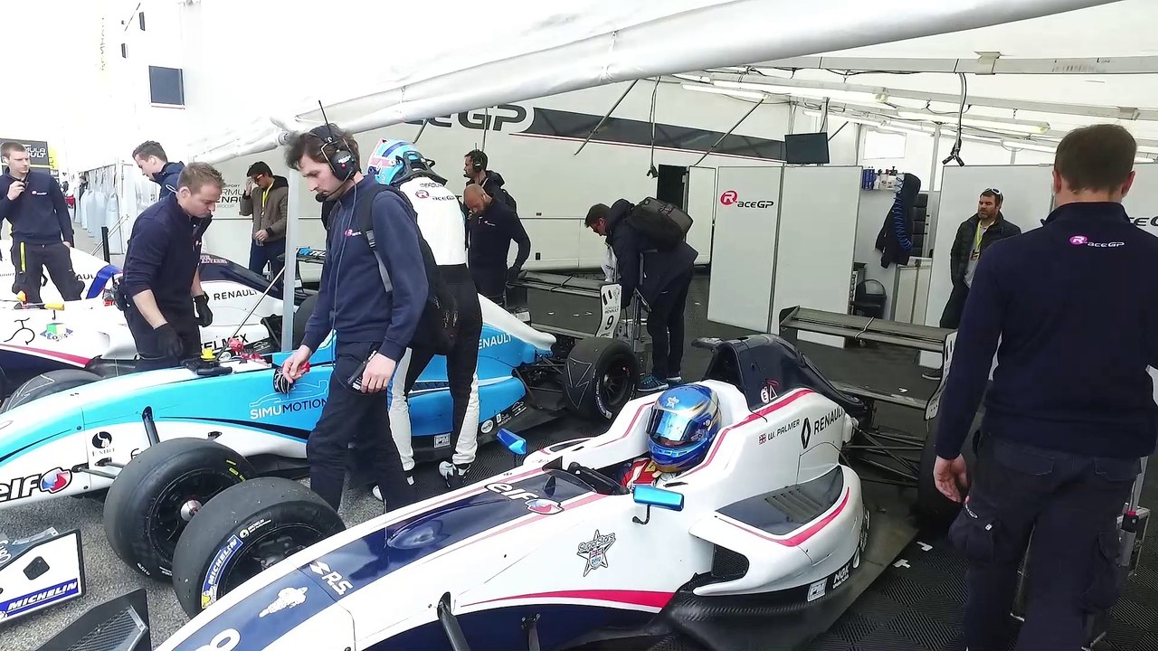 Max Defourny silverstone 2017