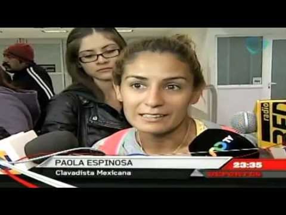 Clavadistas regresan a México tras participación en el Mundial de Natación