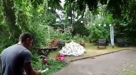 Feu de jardin qui tourne à l'explosion !
