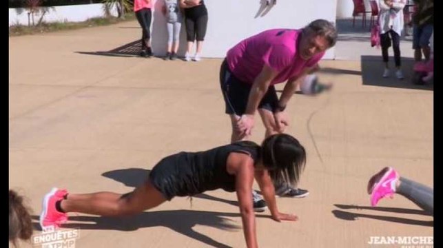 Jean-Michel Maire drague des vacancières dans Les Enquêtes de TPMP (vidéo)