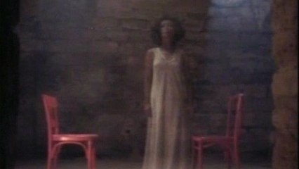 Su Mei Chin - Chu Nu Zuo Qing Ren (Karaoke)