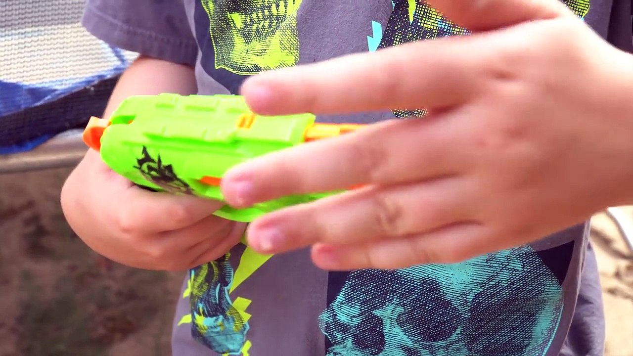 Nerf Gun Battle! Ultimate Nerf Rival Khaos Blaster Ethan Vs. Cole Nerf Gun Attack! Round 4