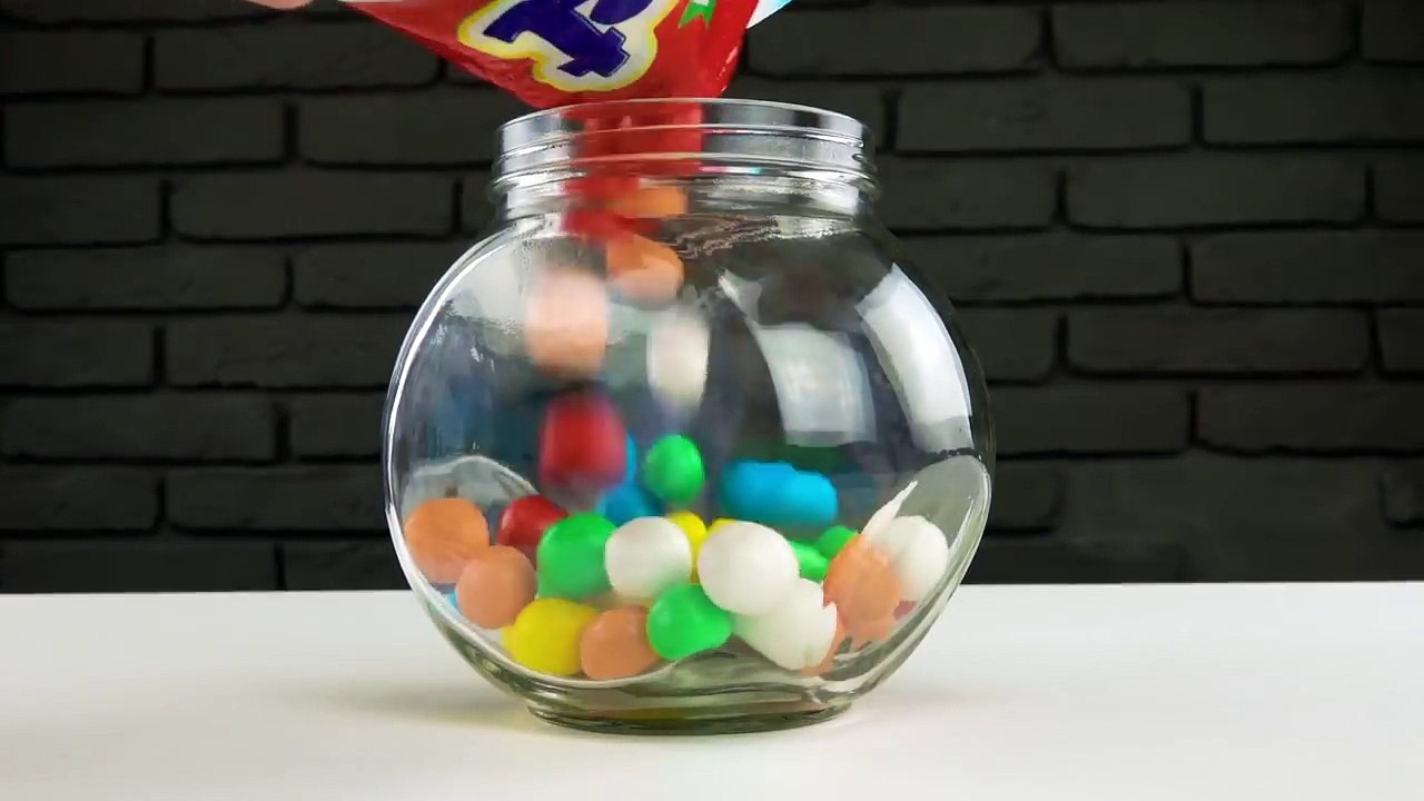 DIY Gumball Machine Money Operated from Cardboard at Home