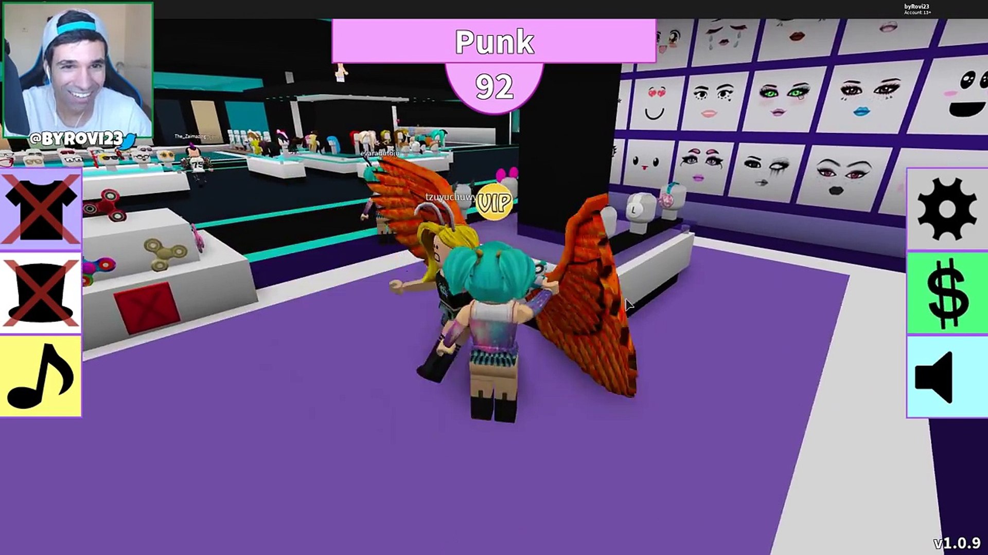 Copiando Ropa En Fashion Frenzy Roblox En Español - pink guy help roblox id