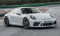 2018 Porsche 911 GT3 VS Porsche 911 GT2 RS