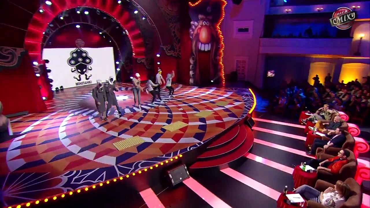 Шах и мат - знакомство с шоу-балетом Оли Поляковой - Минипанки - Лига Смеха третий сезон