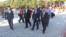 Niğde Ilk Olarak Halisdemir'in Kabrine Gitti