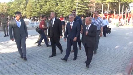 Niğde Ilk Olarak Halisdemir'in Kabrine Gitti