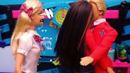  Barbie  School  of Princesses A Fun Toy Show Episode 7 