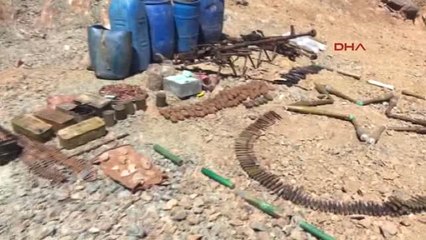 Hakkari 3400 Rakımlı Ikiyaka Dağlarında Komandolar Operasyonları Sürdürüyor