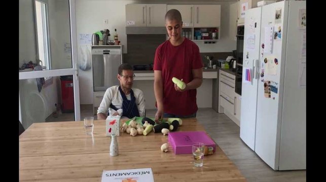 Dans ces maisons partagées, personnes handicapées et valides vivent ensemble