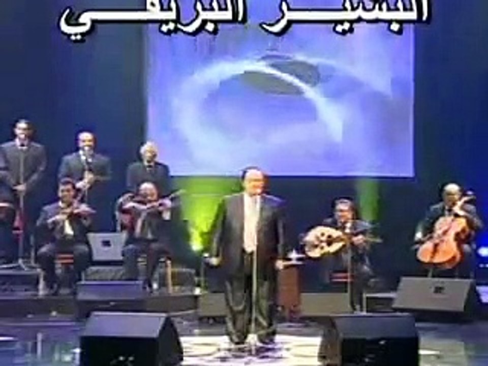عملاق حلب صباح فخري يشعل الحفلة بالطرب الاصيل