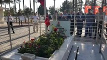 Vali Şimşek'in Ilk Ziyareti Halisdemir'in Kabrine