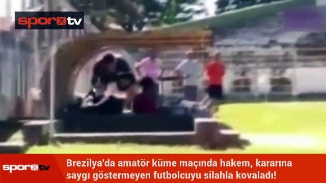Hakem futbolcuyu silahla kovaladı