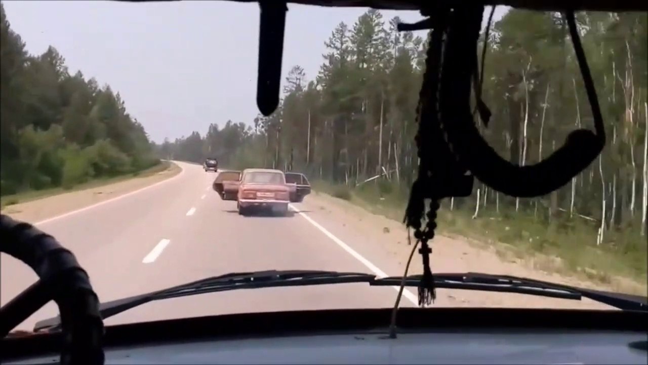 Comment transporter des troncs d'arbre en voiture ?