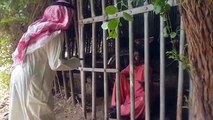 Saudi Arabia me phansy Pakistani  kafeel vs haris  Asghar khoso  Funny video - YouTube(1)