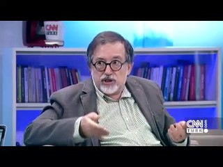 "Zeki Müren Türk Müziği'nin canına okudu... Türkçeyi çok kötü konuşurdu"