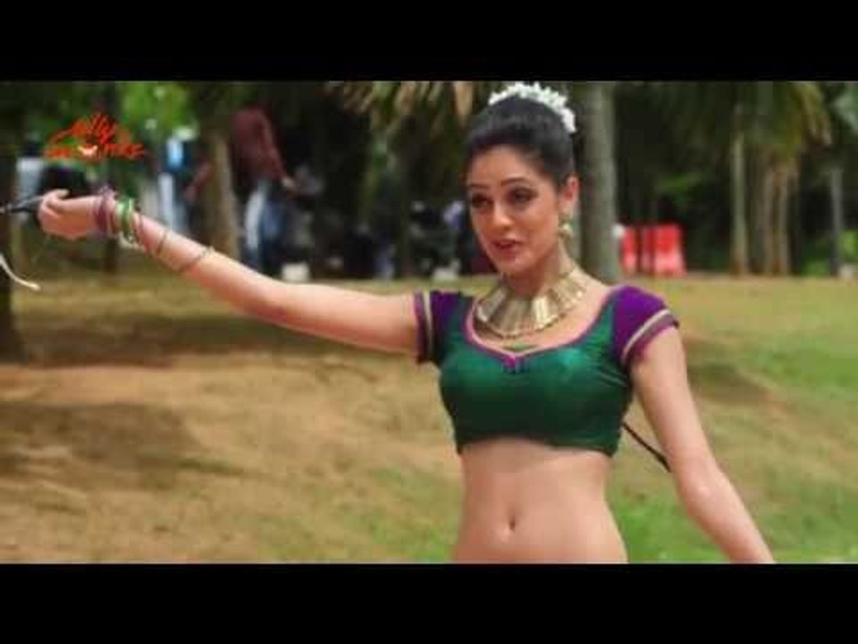 Parvati Melton's New Sizling Stills