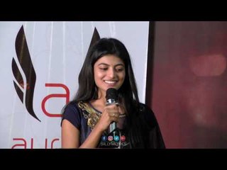 என்ன ரொம்ப அழகா காட்டிருக்காங்க - Aanandhi at ''Pandigai'' Press Meet