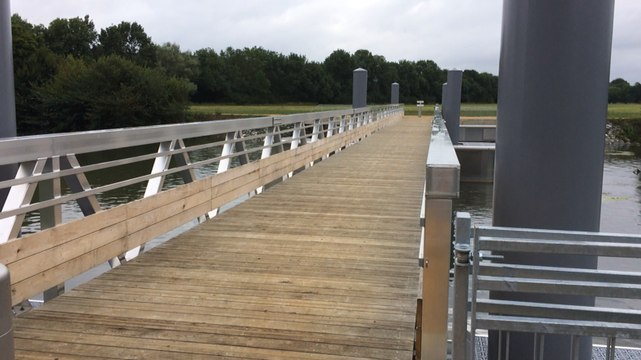 Inauguration de la passerelle sur le Loir