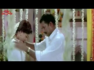 Udayam Chamarangal Veesi | Romantic Malayalam Song from Saakshyam