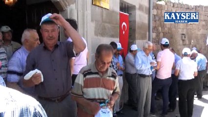 MELİKGAZİ BELEDİYESİ MELİK ASLAN CAMİSİ'Nİ İBADETE AÇTI