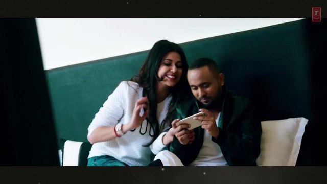 JATT DI QUEEN (Lyrical) Gupz Sehra Feat. Sara Gurpal | Latest Punjabi Songs 2017