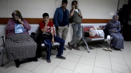 Ardahan'da Düğünde Dağıtılan Yemekten Zehirlenen 143 Kişi Hastaneye Kaldırıldı