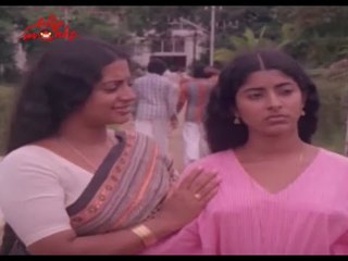 Jose Prakash Appreciates Srividya - Ithiri Neram Othiri Karyam Malayalam Movie scene