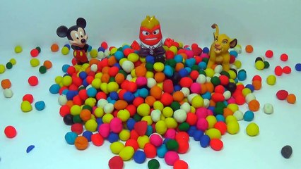 Video herunterladen: Ce qui des œufs à lintérieur souris hors hors jouer déballage Doh surprise surprise disney mickey lps furby