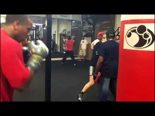 TMT star chris pearson putting in work at mayweather boxing club EsNews Boxing