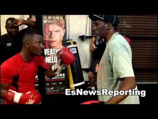 roger mayweather working mitts with joseph agbeko EsNews Boxing