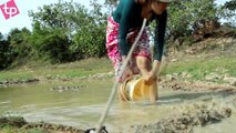 Amazing Girl Catch a Lot Fish by Hand on River - How to Catch Fish By Hand