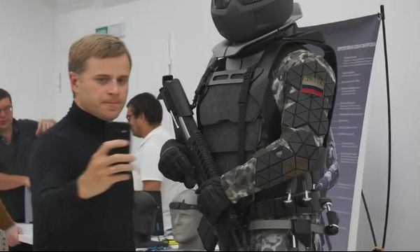 Rusia Rilis Baju Perang Militer Baru Seperti Film Starwars