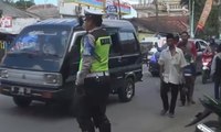 Polisi Lakukan Rekayasa Lalu Lintas di Jalur Bangkalan