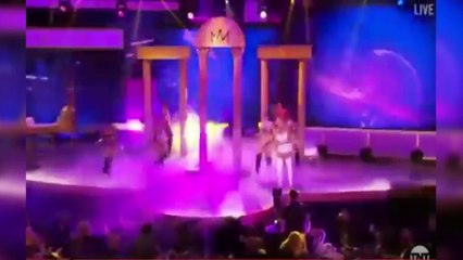 Nicki Minaj GETS KEYS TO QUEENS and SLAYS 2017 NBA AWARDS _ What's Trending Now!