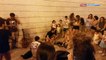 Andria: il concertino improvvisato da ragazzi riscalda Piazza Duomo