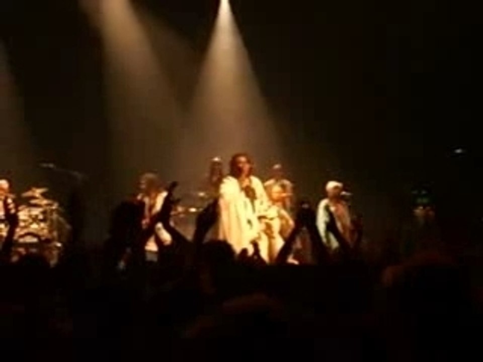 Tiken Jah Fakoly Message pour la Belgique.