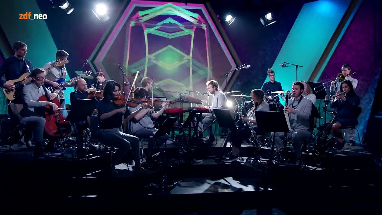 Rundfunk-Tanzorchester Ehrenfeld : Daft Punk - "Harder, Better, Faster, Stronger"