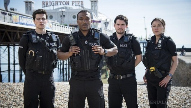 Watch The Loch (S1E4) : Episode 4 Toil Online