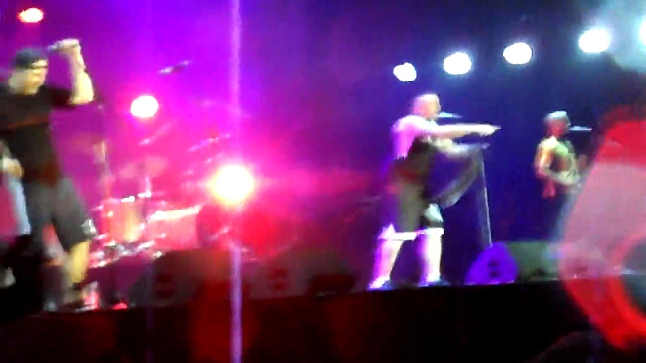 Manu Chao Perrouges 30 juin 2017 benvenido a tijuana