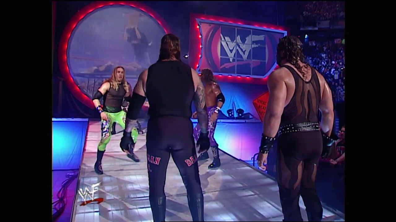 8.The Dudley Boyz VS Edge et Christian VS Undertaker et Kane    No Way Out 2001