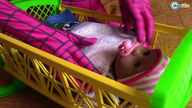 CRYING BABIES Superheroes in Real Life Frozen Elsa & Spiderman Princess Anna Maleficent Hulk