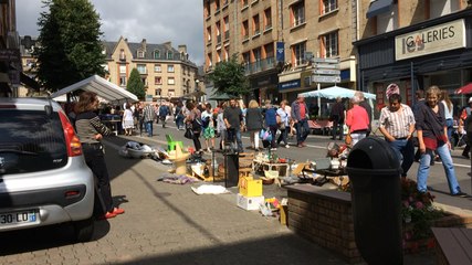 Le braderie bat son plein