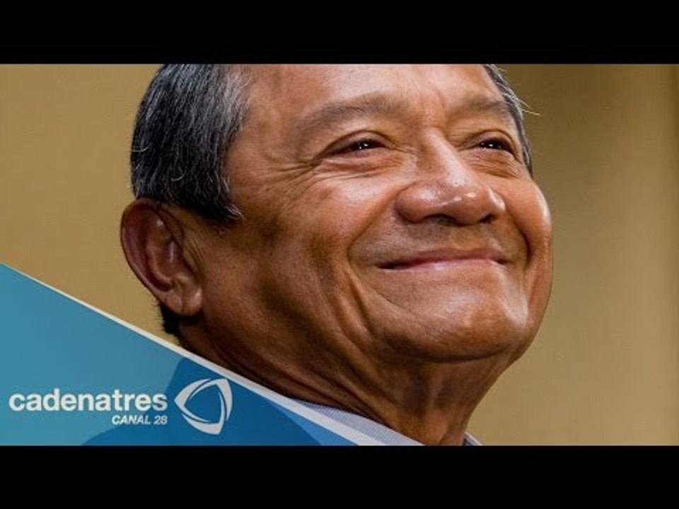 Cual fue la inspiración de Armando Manzanero al componer por debajo de la mesa
