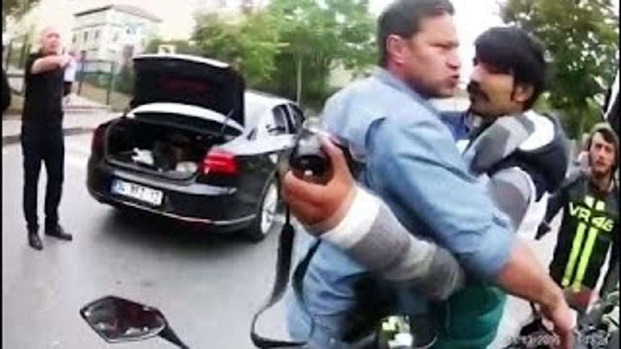ANGRY PEOPLE vs BIKER - ROAD RAGE & CRASHES
