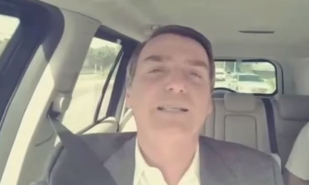 Bolsonaro manda resposta pro Lula