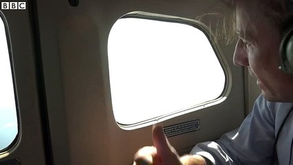 Tàu chiến Mỹ áp sát đảo tranh chấp ở Hoàng Sa - BBC Tiếng Việt